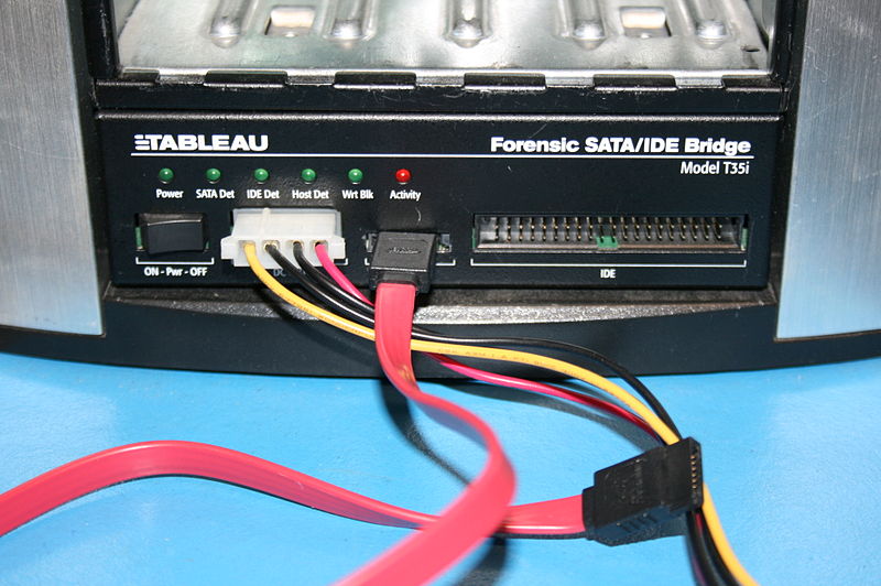 Photo of a write blocker