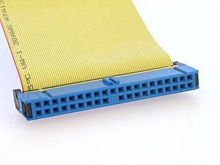 Photo of a PATA cable